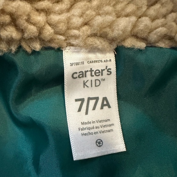 🚫SOLD🚫Boys vest - Picture 3 of 3